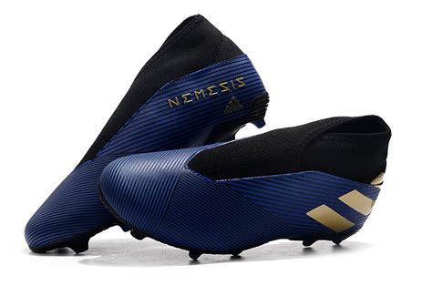 Adidas nemeziz laceless